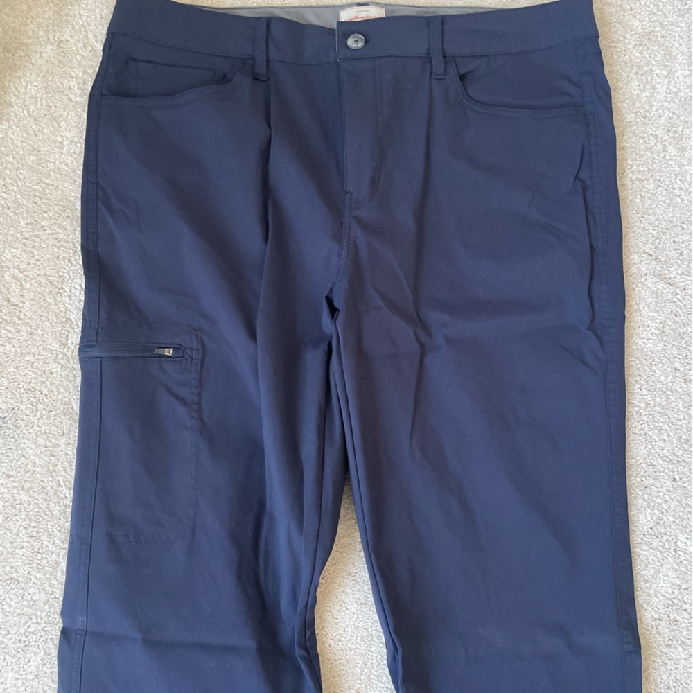 Weatherproof’s Blue Cargo Dresspant